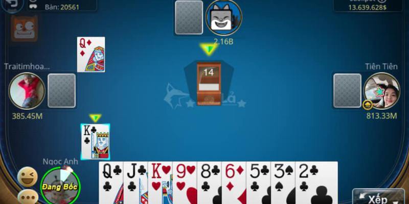 Mỗi người chơi game bài Phỏm được nhận mấy lá bài?